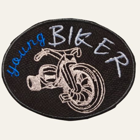 Hímzett “Young Biker” Felvarró